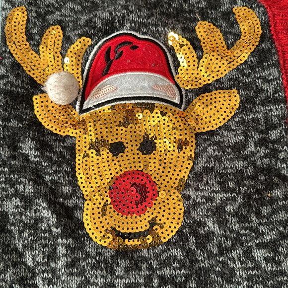 Christmas Sweater - Picture 3 of 5